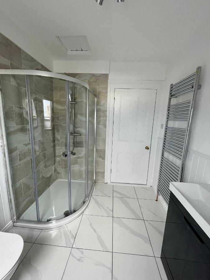 57 Main Street Newcastle Luxury Central Apartment 외부 사진