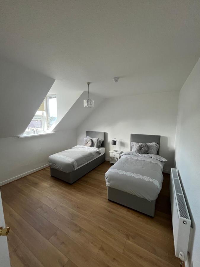 57 Main Street Newcastle Luxury Central Apartment 외부 사진